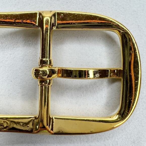 Vintage Gold Tone Simple Basic Belt Buckle for up to 1 Inch Belt - Picture 4 of 5